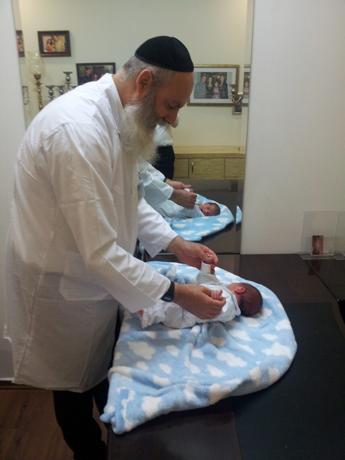 המוהל הרב יעקב מלכה