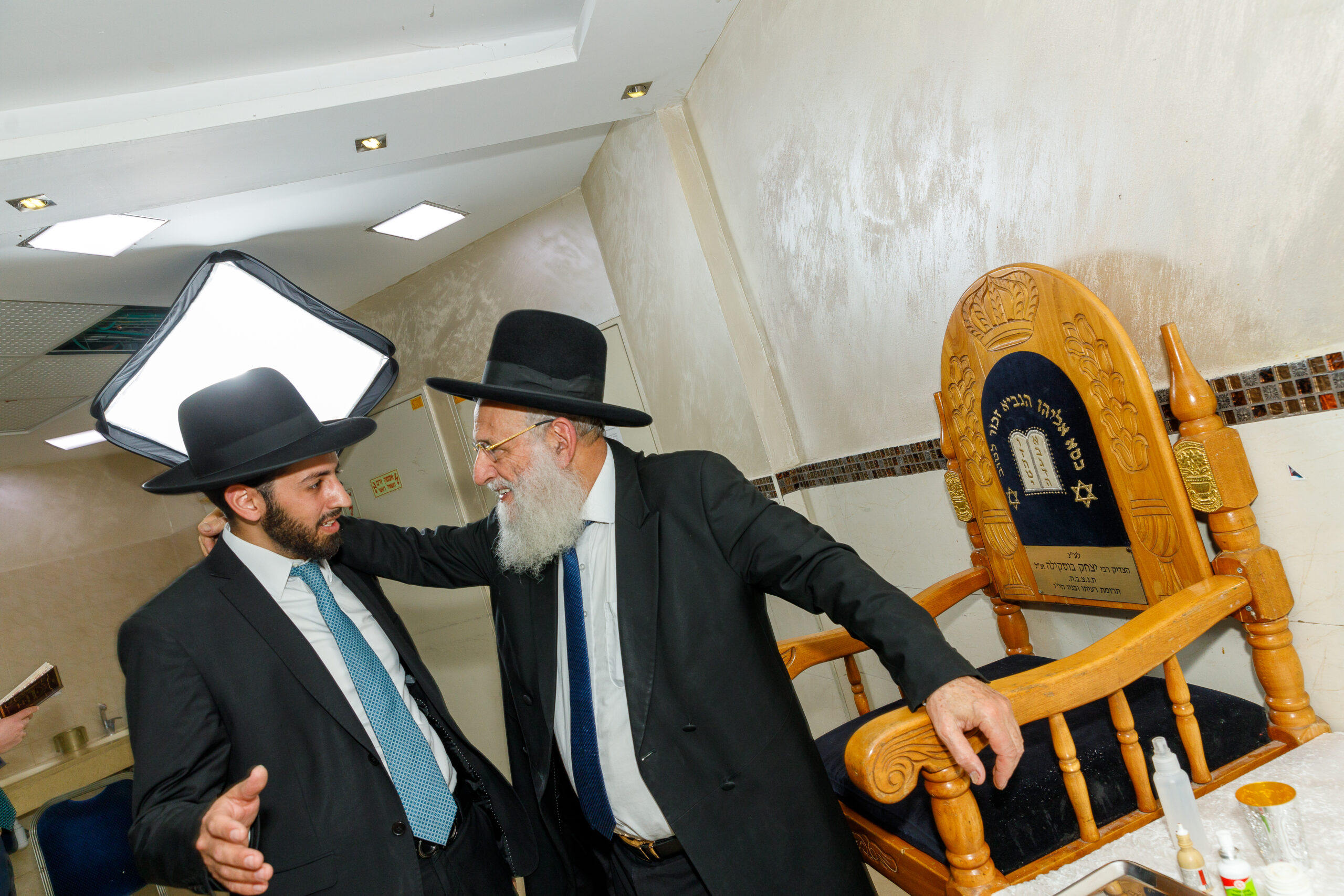 המוהל יוסף בלנרו בברית מילה